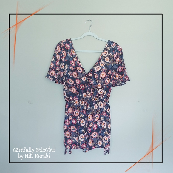 Band of Gypsies Boho Romper / Jumpsuit - Picture 2 of 12